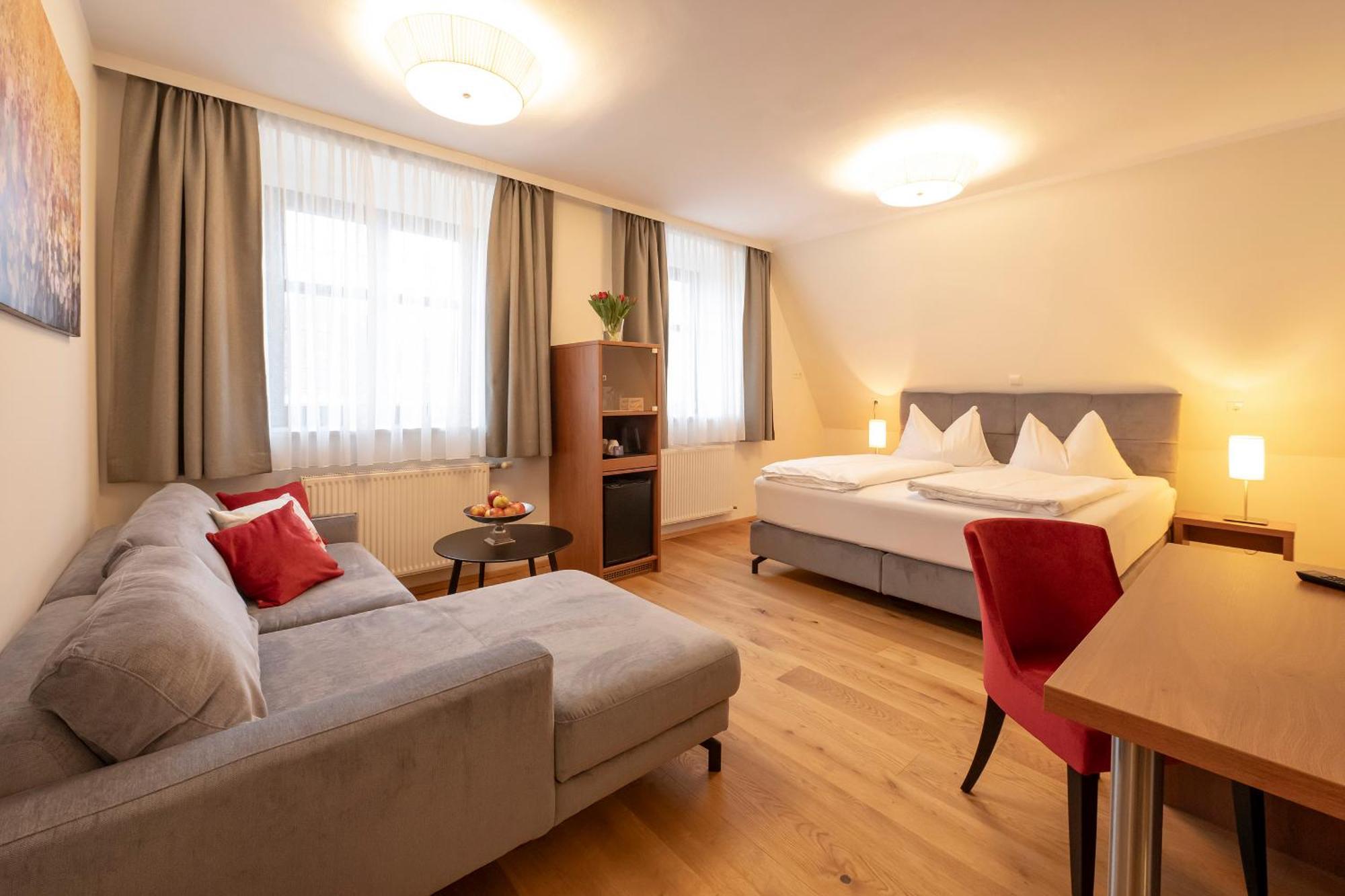 Hotel Mader Steyr Extérieur photo
